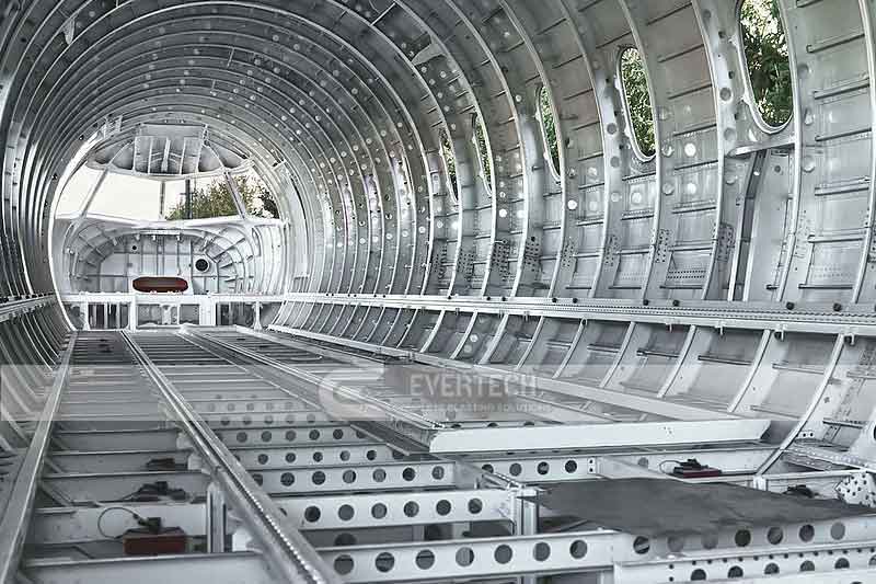 shot-blasting-aircraft-Frame-components.jpg