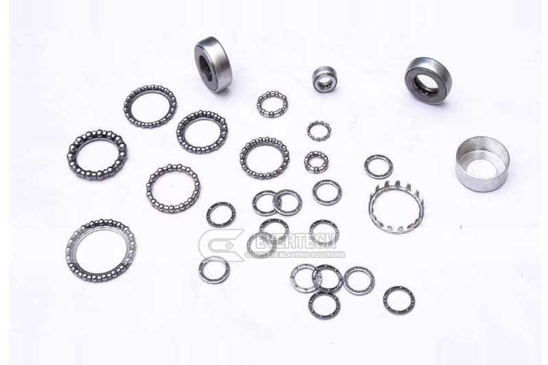 shot-blasting-machine-for-stamping-industry-4.jpg
