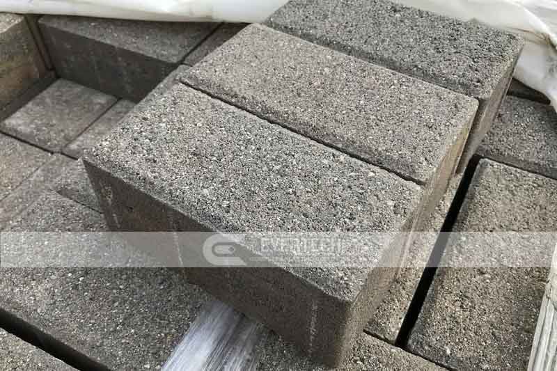 pavers-shot-blasting-machine-evertech-1.jpg