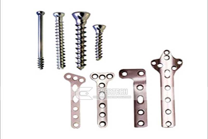 shot-Blasting-machine-for-medical-Bone-screws.jpg