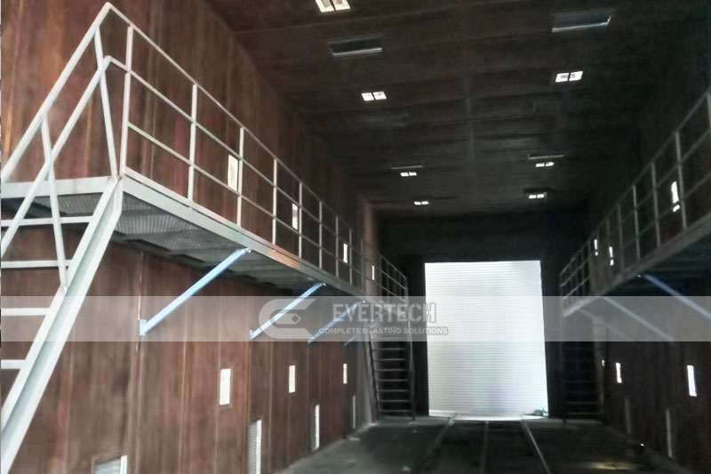 Industrial-Industrial-Sandblasting-Room-for-blast-cleaning-semi-trailer-containers-2.jpg